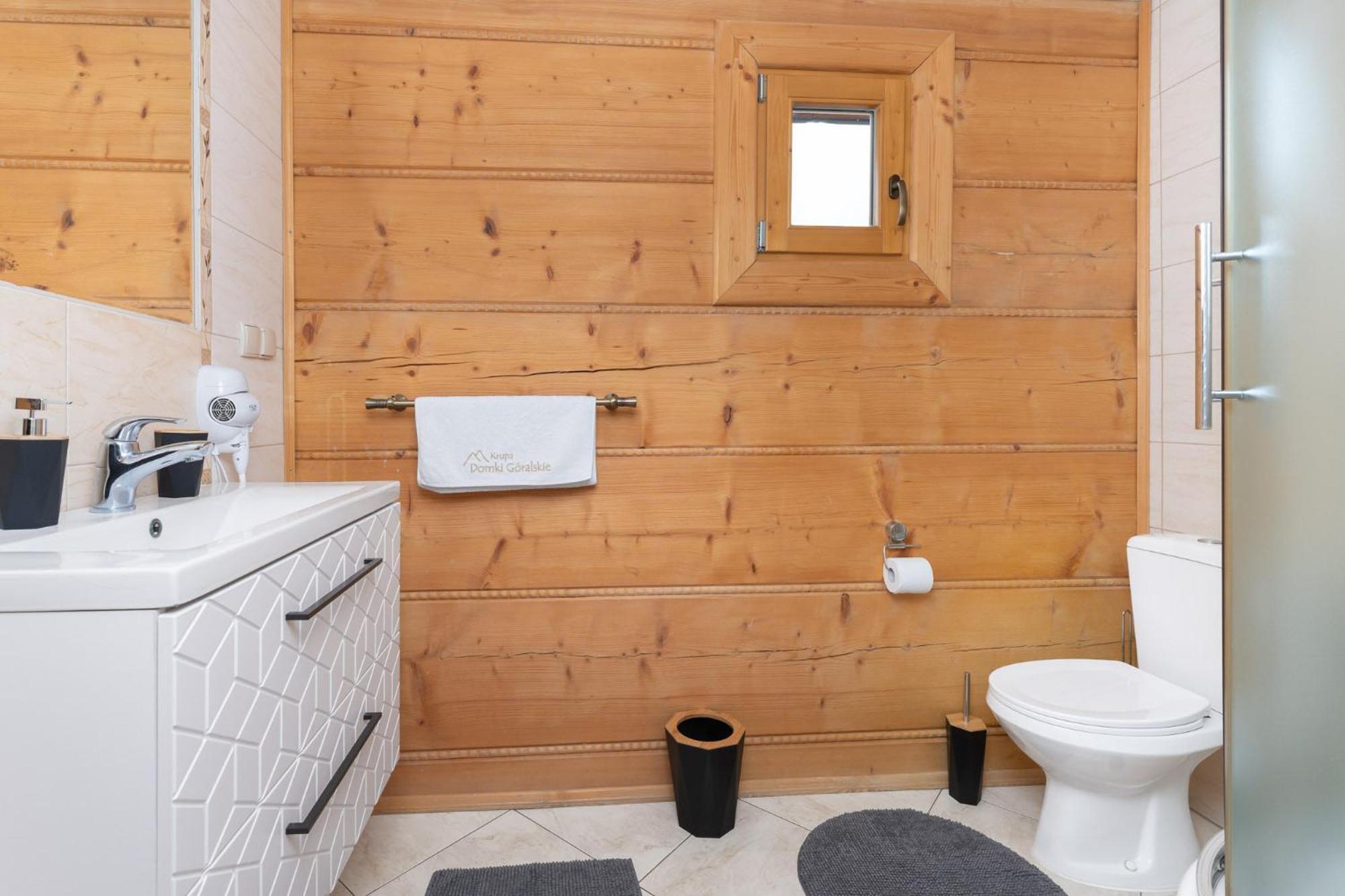 Domki I Apartamenty Krupa Ciche Z Jacuzzi زاكوباني المظهر الخارجي الصورة